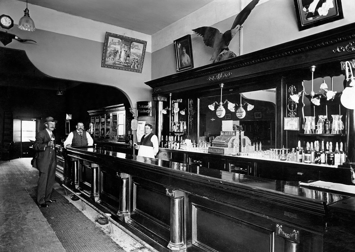 Exchange Bar at 132 West Center Street in Anaheim, circa 1908. From left: Sam Morningstar; William F. Stark, proprietor and mayor of Anaheim from 1920–1923; A. L. Walter. Courtesy Anaheim Public Library