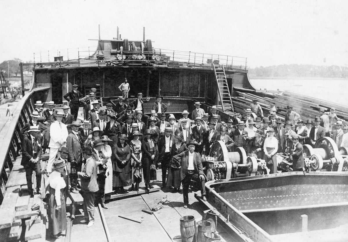 Pascagoula folks on a ship outing, circa 1915. W.T. Sparkman is the only person identified.