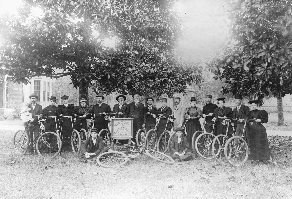 Victor and Crescent Bicycle Club, Pascagoula, circa 1905.