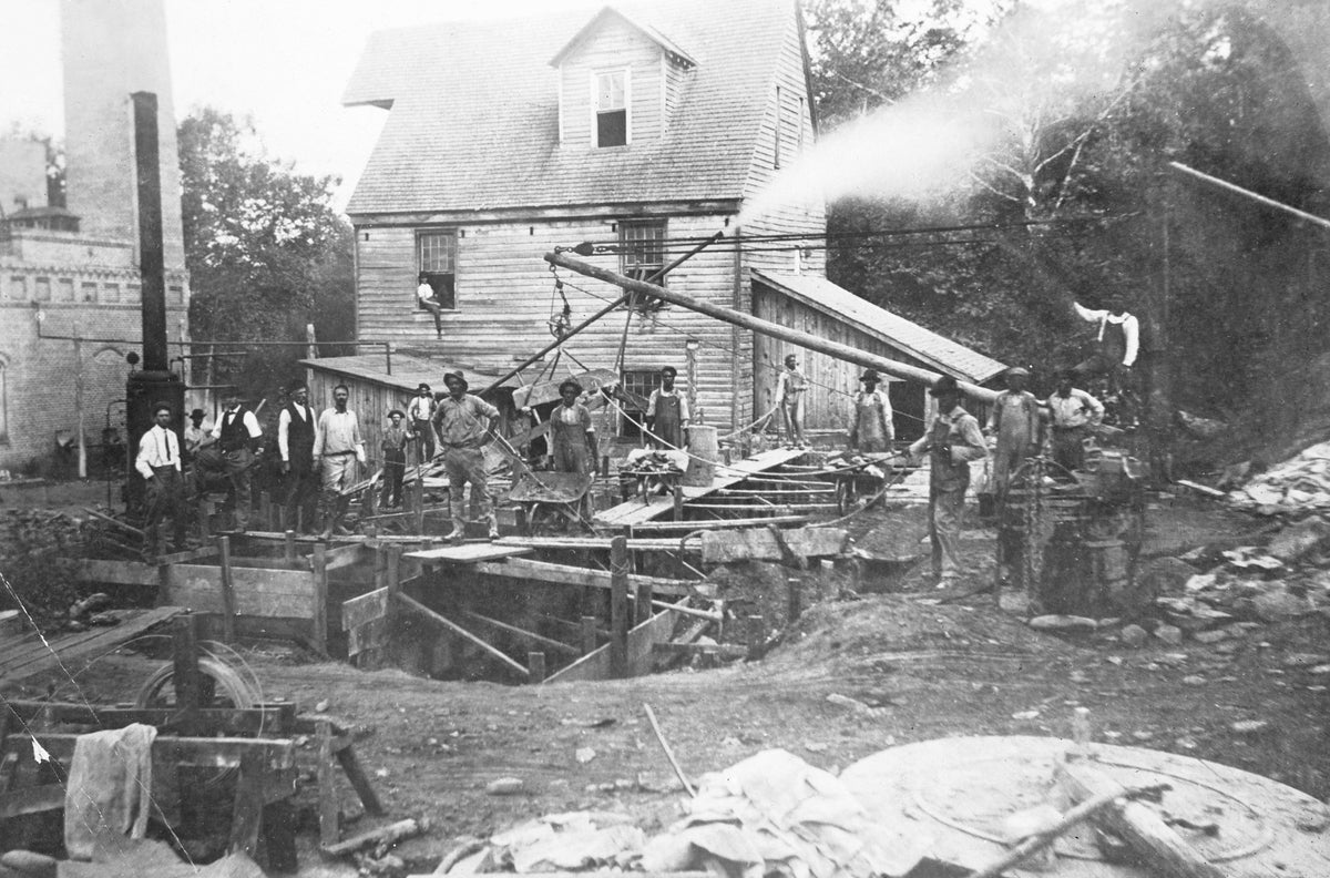 Construction of the foundation for the roller mill at Franklinville Manufacturing Company, 1912. Courtesy L. McKay Whatley, Jr.