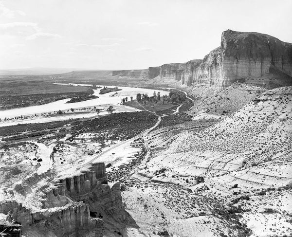 Toll Gate Rock and the Palisades near Green River, 1906. Wyoming State Archives