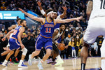 Golden State Warriors guard Klay Thompson (11) defends Brooklyn Nets guard Kyrie Irving (11) in the fourth quarter of an NBA game at Chase Center, Saturday, Jan. 29, 2022, in San Francisco, Calif. Santiago Mejia / The Chronicle