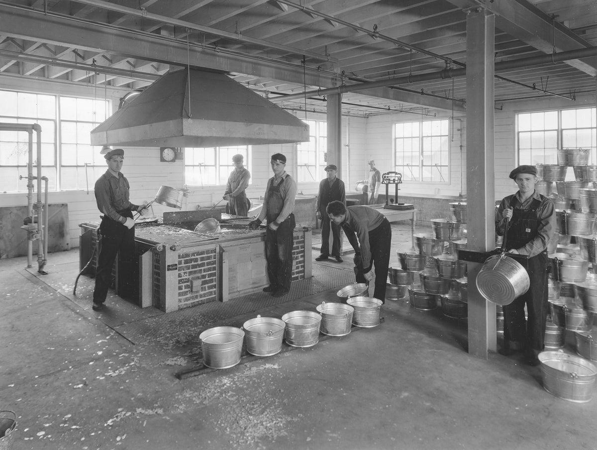 Behren's Manufacturing Company, 452 West Third Street. Nick Pellowski (right) gave his life overseas during World War II. Courtesy Winona County Historical Society