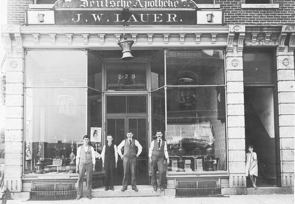 J. W. Lauer Drugstore at 229 East Third Street, circa 1885. Dr. Liechtenstein had an office in the rear. This space later became the Franklin Tap Room. Courtesy Winona County Historical Society