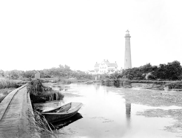 Currituck Beach Light, circa 1905. Courtesy Currituck County Department of Travel & Tourism, Marion Thorn Collection