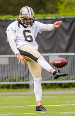 New Orleans Saints punter Thomas Morstead (6) punts in an NFL Minicamp at the Saints Training Facility in Metairie, La., June 13, 2017. Matthew Hinton / The Advocate