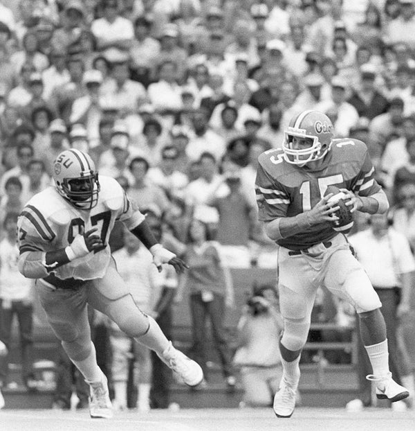 Leonard Marshall chases Florida’s Wayne Peace as he tries to pass on Oct. 2, 1982, in Gainesville, Fla. John Boss / The Advocate