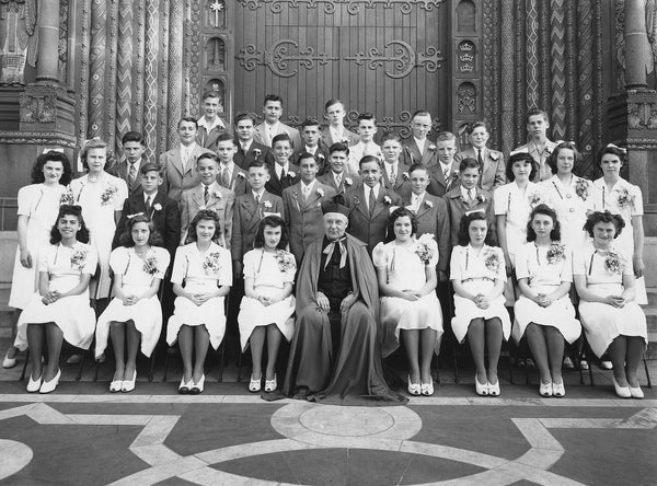 Blessed Trinity 8th Grade Graduation, June 21, 1943. Rt. Rev. Albert Rung, pastor. Robert Schunk is second from left, second row from top. Courtesy Marcia Wopperer